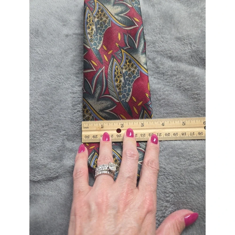 St. Stefano Italian Silk Tie Necktie Classic 57 in Floral Red